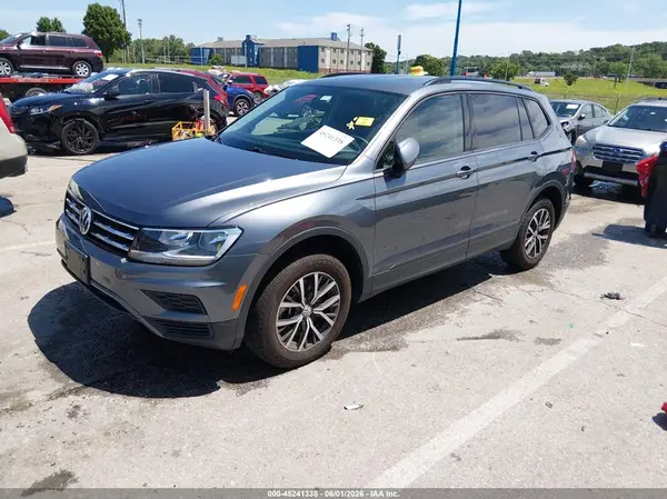 3VV0B7AX9MM088257 2021 VOLKSWAGEN TIGUAN - Image 2