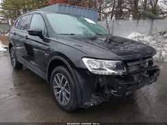 3VV0B7AX9MM103744 2021 VOLKSWAGEN TIGUAN