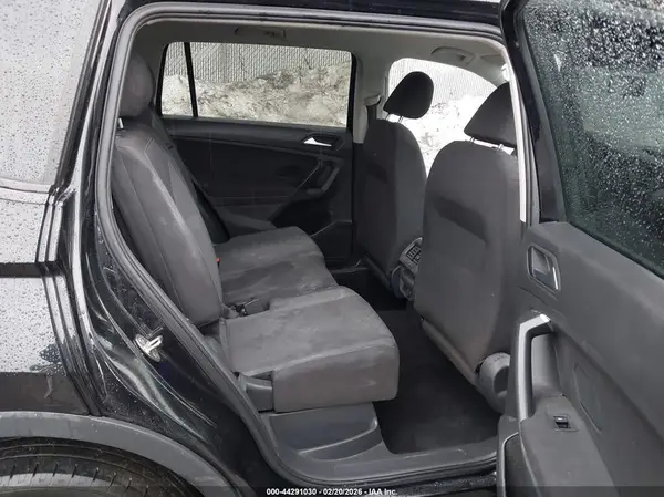 3VV0B7AX9MM103744 2021 VOLKSWAGEN TIGUAN - Image 8