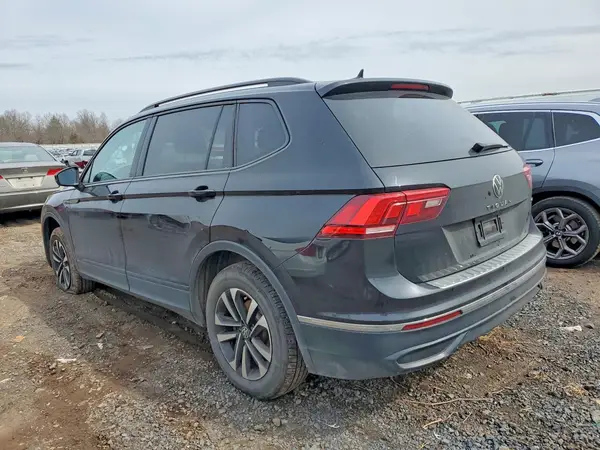 3VV0B7AX9NM166229 2022 VOLKSWAGEN TIGUAN - Image 2