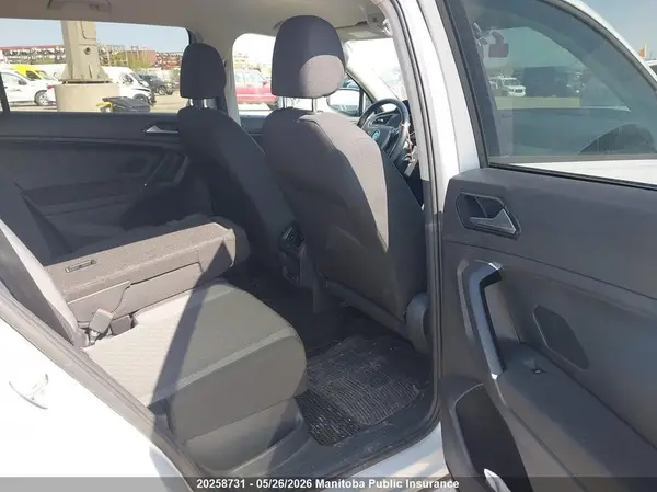 3VV0B7AXXJM007911 2018 VOLKSWAGEN TIGUAN - Image 8