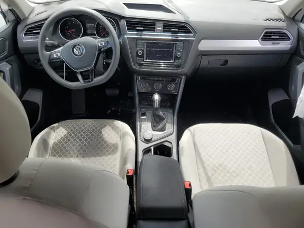 3VV0B7AXXJM017760 2018 VOLKSWAGEN TIGUAN - Image 8