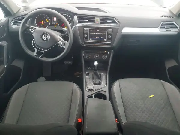 3VV0B7AXXJM051763 2018 VOLKSWAGEN TIGUAN - Image 8