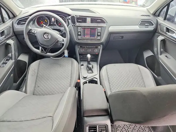 3VV0B7AXXJM077666 2018 VOLKSWAGEN TIGUAN - Image 8