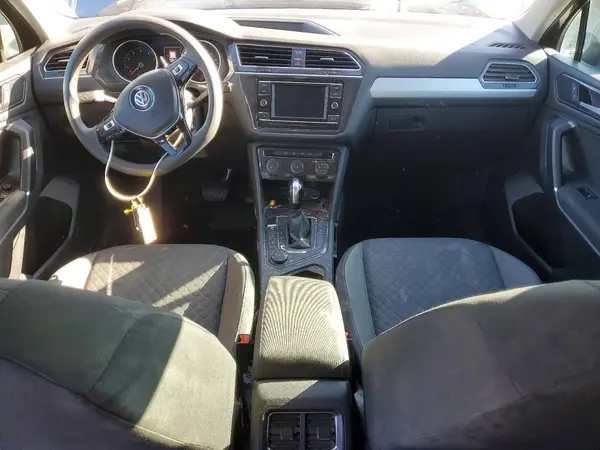 3VV0B7AXXJM094709 2018 VOLKSWAGEN TIGUAN - Image 8