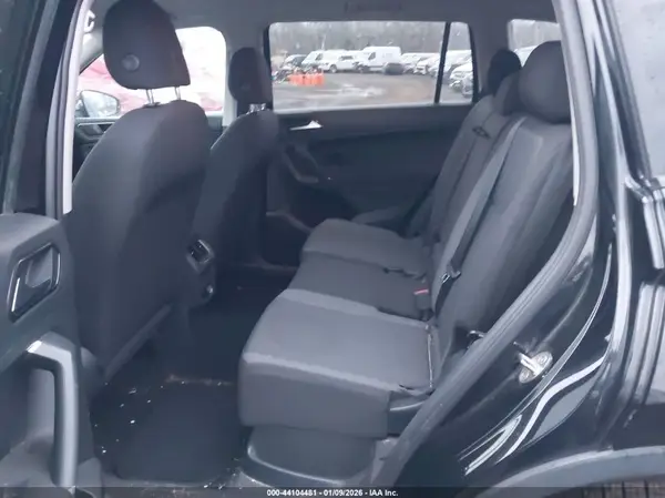 3VV0B7AXXJM095021 2018 VOLKSWAGEN TIGUAN - Image 8
