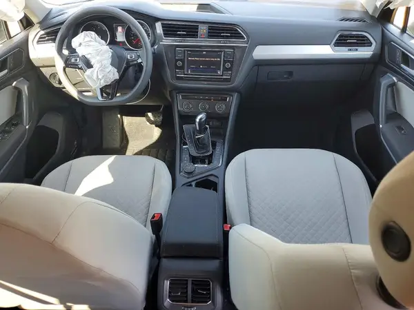 3VV0B7AXXJM106390 2018 VOLKSWAGEN TIGUAN - Image 8