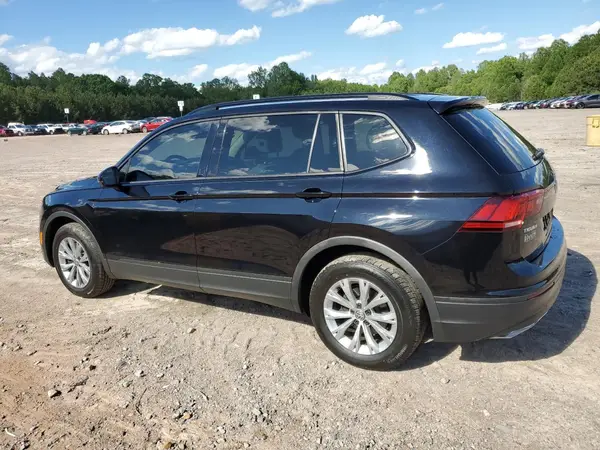 3VV0B7AXXJM122461 2018 VOLKSWAGEN TIGUAN - Image 2