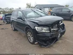3VV0B7AXXJM130141 2018 VOLKSWAGEN TIGUAN