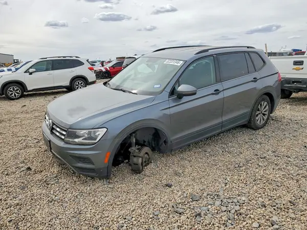3VV0B7AXXJM216422 2018 VOLKSWAGEN TIGUAN - Image 1