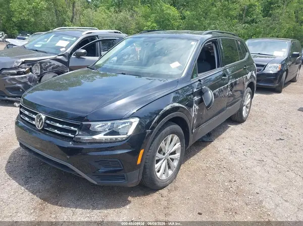 3VV0B7AXXKM046645 2019 VOLKSWAGEN TIGUAN - Image 2