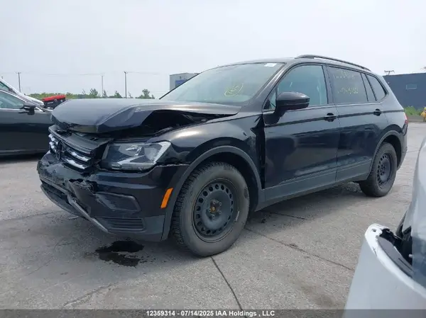 3VV0B7AXXKM049190 2019 VOLKSWAGEN TIGUAN - Image 2