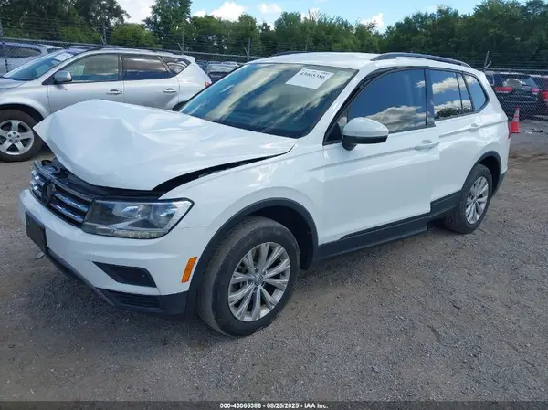 3VV0B7AXXKM059315 2019 VOLKSWAGEN TIGUAN - Image 2