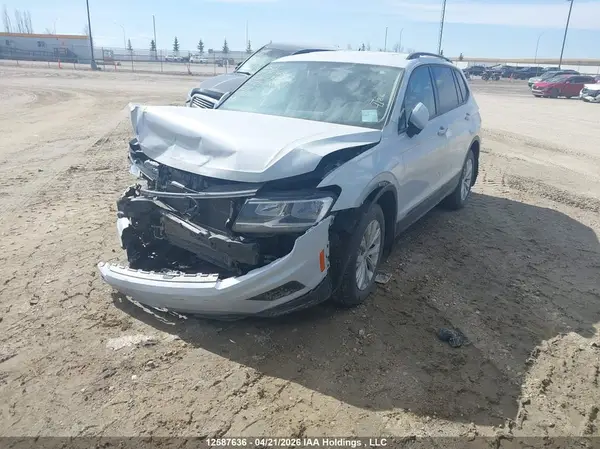 3VV0B7AXXKM062733 2019 VOLKSWAGEN TIGUAN - Image 2