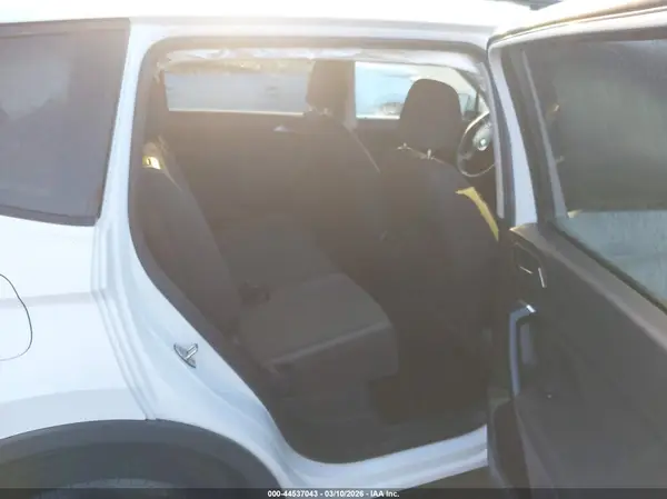 3VV0B7AXXKM174397 2019 VOLKSWAGEN TIGUAN - Image 8