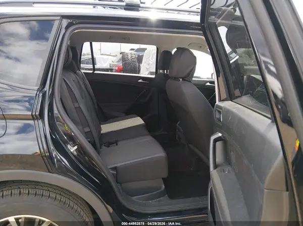 3VV0B7AXXMM059656 2021 VOLKSWAGEN TIGUAN - Image 8