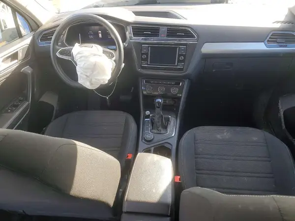 3VV0B7AXXNM042048 2022 VOLKSWAGEN TIGUAN - Image 8