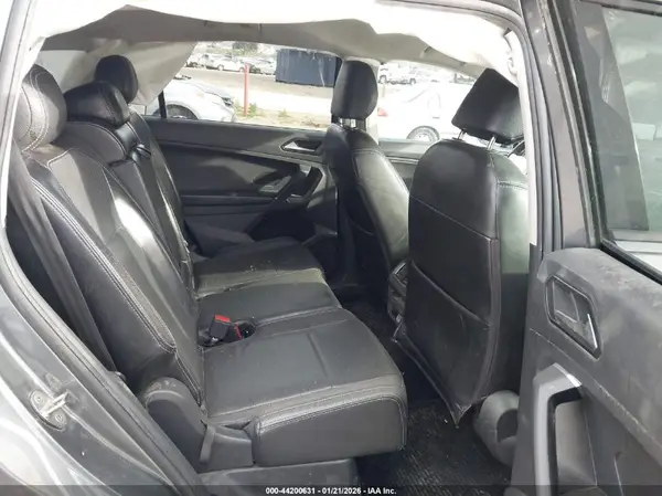 3VV1B7AX0JM010711 2018 VOLKSWAGEN TIGUAN - Image 8