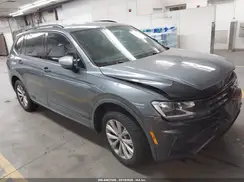 3VV1B7AX0JM052358 2018 VOLKSWAGEN TIGUAN