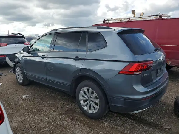 3VV1B7AX0JM124353 2018 VOLKSWAGEN TIGUAN - Image 2