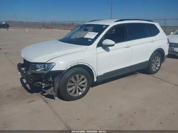 3VV1B7AX0KM032340 2019 VOLKSWAGEN TIGUAN - Image 2