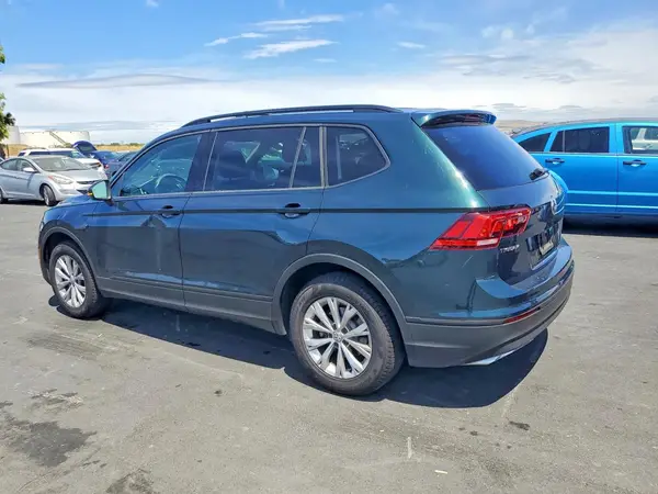3VV1B7AX0KM101818 2019 VOLKSWAGEN TIGUAN - Image 2