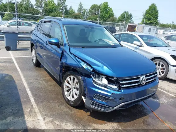 3VV1B7AX0KM122040 2019 VOLKSWAGEN TIGUAN - Image 1