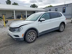 3VV1B7AX0KM174672 2019 VOLKSWAGEN TIGUAN