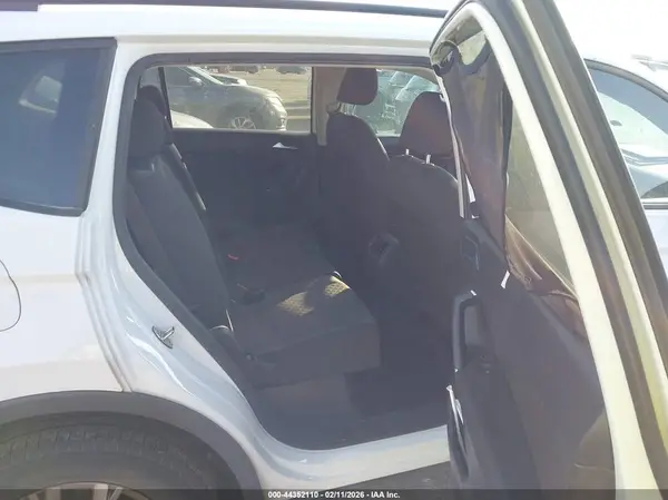 3VV1B7AX0LM015636 2020 VOLKSWAGEN TIGUAN - Image 8