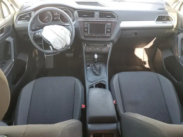 3VV1B7AX0LM037667 2020 VOLKSWAGEN TIGUAN - Image 8