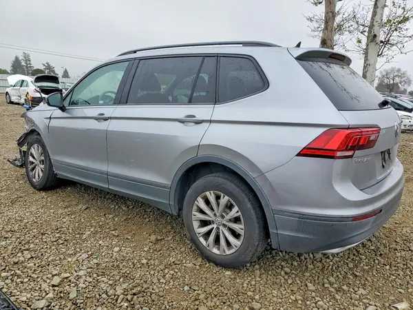 3VV1B7AX0LM052752 2020 VOLKSWAGEN TIGUAN - Image 2
