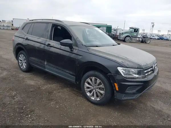 3VV1B7AX0LM054906 2020 VOLKSWAGEN TIGUAN - Image 1