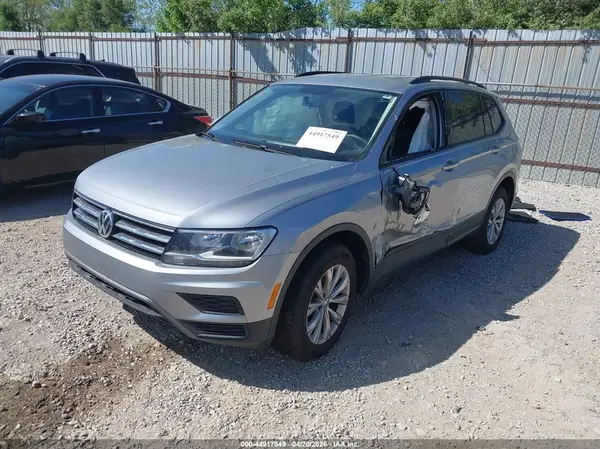 3VV1B7AX0LM078414 2020 VOLKSWAGEN TIGUAN - Image 2