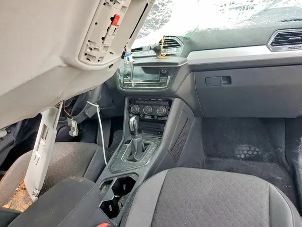 3VV1B7AX0LM109077 2020 VOLKSWAGEN TIGUAN - Image 8