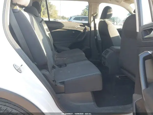 3VV1B7AX0MM000815 2021 VOLKSWAGEN TIGUAN - Image 8