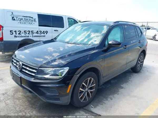3VV1B7AX0MM025682 2021 VOLKSWAGEN TIGUAN - Image 2