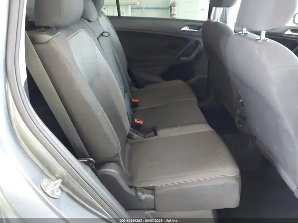 3VV1B7AX0MM030915 2021 VOLKSWAGEN TIGUAN - Image 8