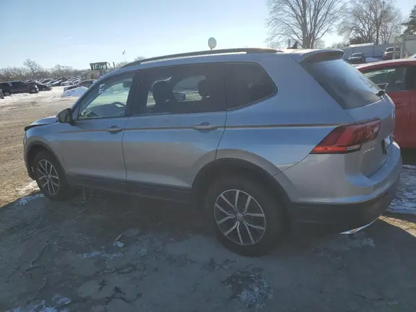 3VV1B7AX0MM053787 2021 VOLKSWAGEN TIGUAN - Image 2