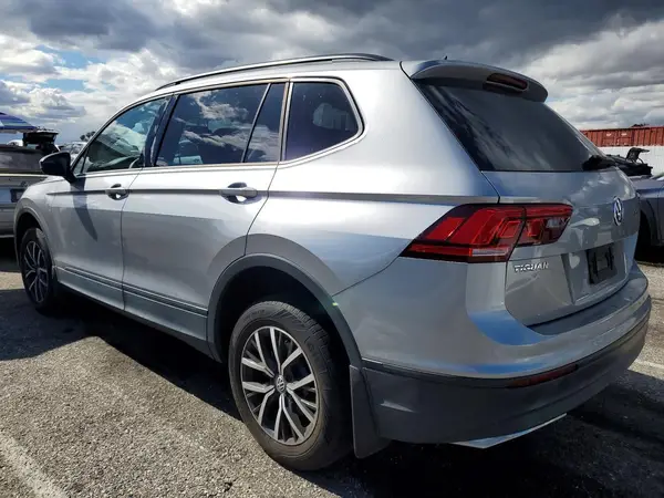 3VV1B7AX0MM117777 2021 VOLKSWAGEN TIGUAN - Image 2