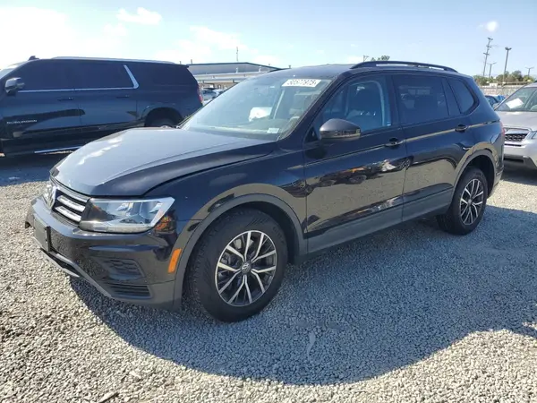 3VV1B7AX0MM120811 2021 VOLKSWAGEN TIGUAN - Image 1
