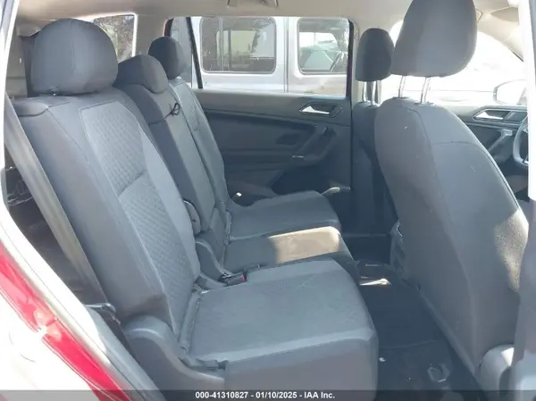 3VV1B7AX1JM019840 2018 VOLKSWAGEN TIGUAN - Image 8