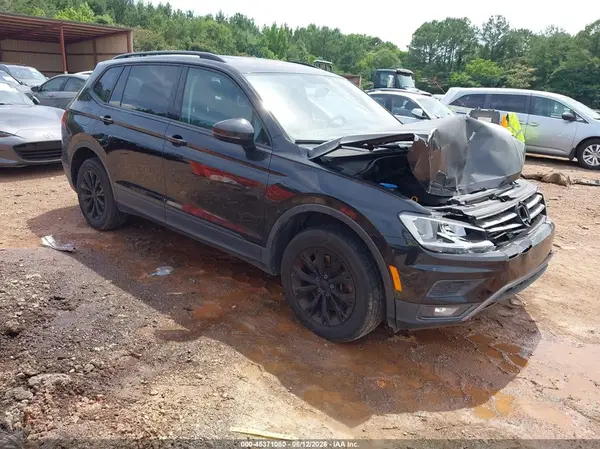 3VV1B7AX1JM023127 2018 VOLKSWAGEN TIGUAN