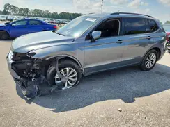 3VV1B7AX1JM024911 2018 VOLKSWAGEN TIGUAN