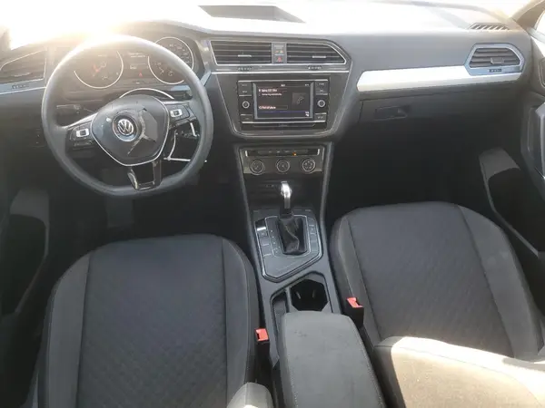 3VV1B7AX1JM030319 2018 VOLKSWAGEN TIGUAN - Image 8