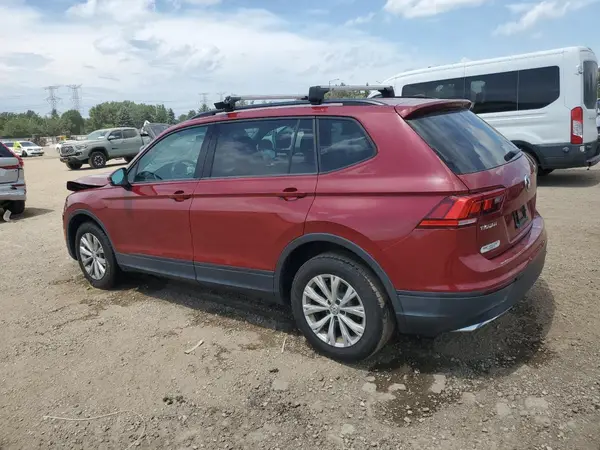 3VV1B7AX1JM085000 2018 VOLKSWAGEN TIGUAN - Image 2