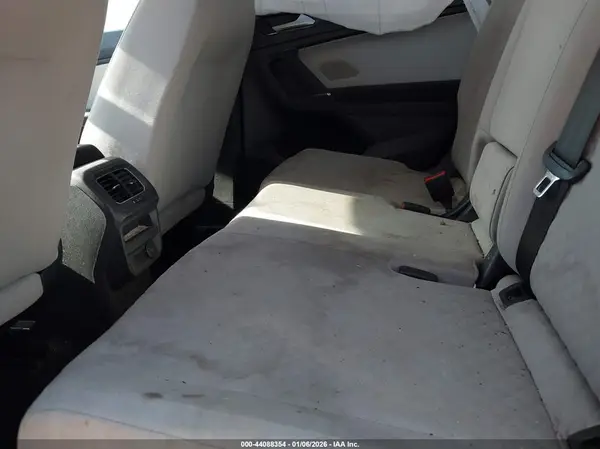 3VV1B7AX1JM087829 2018 VOLKSWAGEN TIGUAN - Image 8