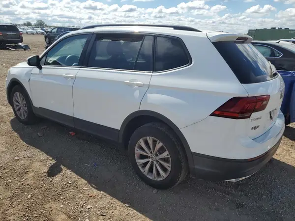 3VV1B7AX1JM163159 2018 VOLKSWAGEN TIGUAN - Image 2