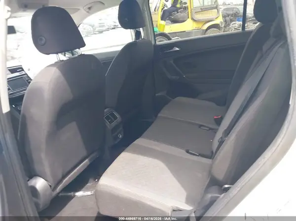 3VV1B7AX1JM185534 2018 VOLKSWAGEN TIGUAN - Image 8