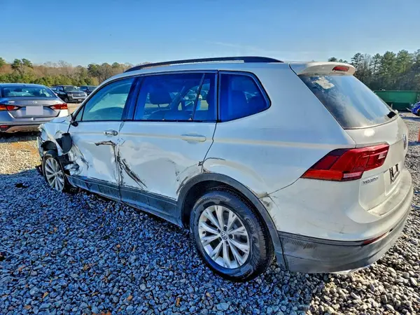 3VV1B7AX1KM015417 2019 VOLKSWAGEN TIGUAN - Image 2