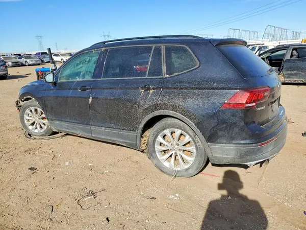 3VV1B7AX1KM084043 2019 VOLKSWAGEN TIGUAN - Image 2